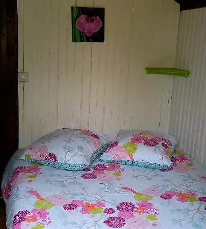 Liseclaire Chalet Saint-Evroult-de-Montfort